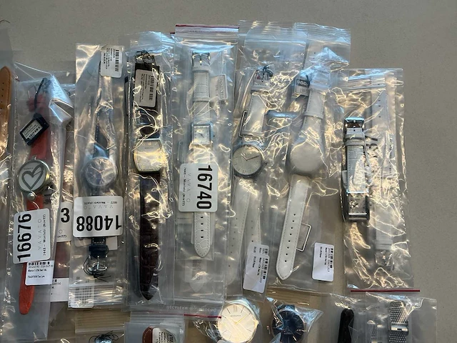 50 diverse horloges rodania - afbeelding 12 van  18