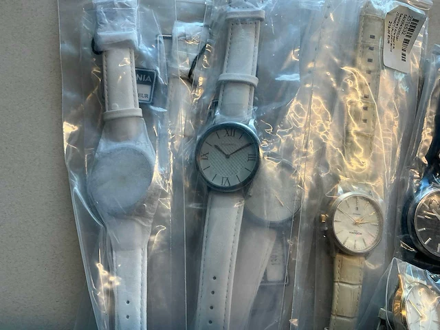 50 diverse horloges rodania - afbeelding 8 van  21