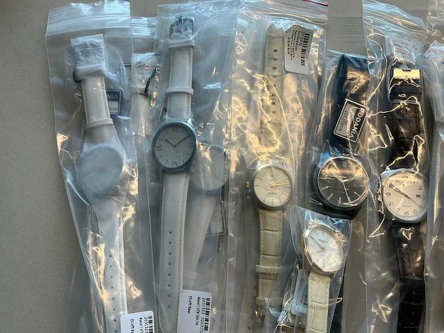 50 diverse horloges rodania - afbeelding 12 van  21