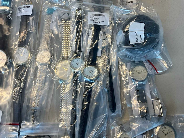 50 diverse horloges rodania - afbeelding 5 van  9