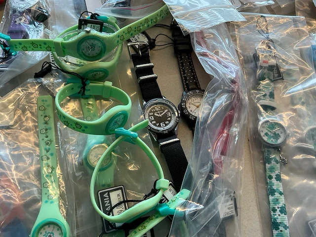 50 diverse horloges rodania - afbeelding 5 van  19