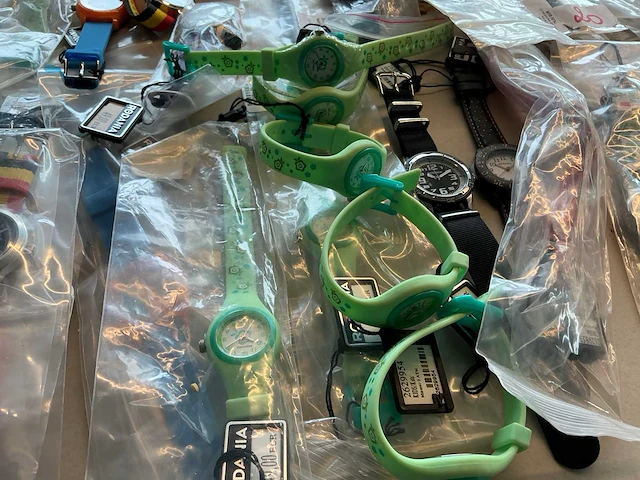 50 diverse horloges rodania - afbeelding 6 van  19