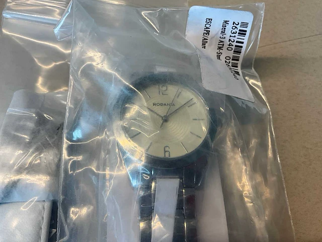 50 diverse horloges rodania - afbeelding 2 van  14