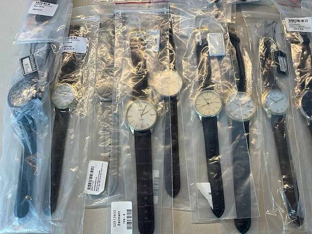 50 diverse horloges rodania - afbeelding 4 van  14