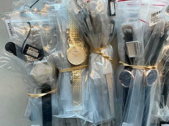 50 diverse horloges rodania - afbeelding 2 van  16
