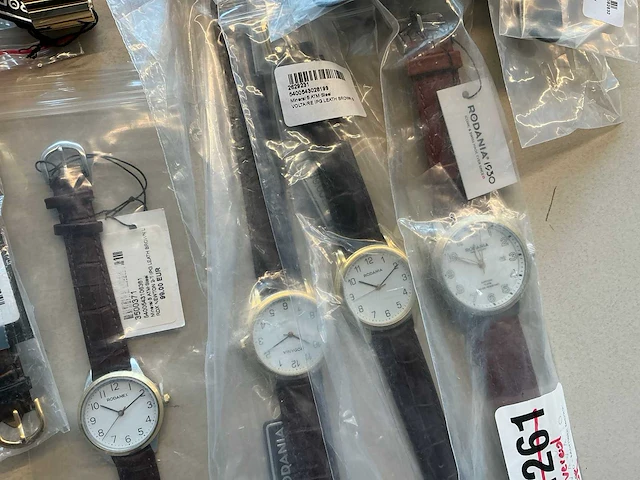 50 diverse horloges rodania - afbeelding 5 van  18