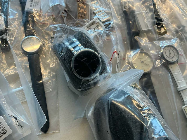 50 diverse horloges rodania - afbeelding 2 van  17