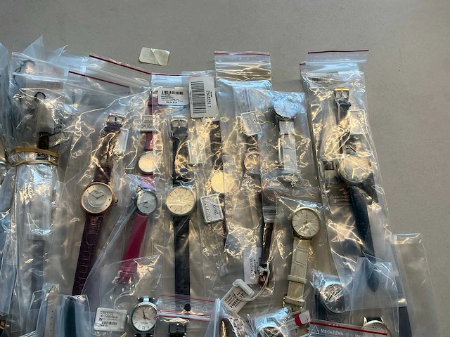 50 diverse horloges rodania - afbeelding 11 van  17
