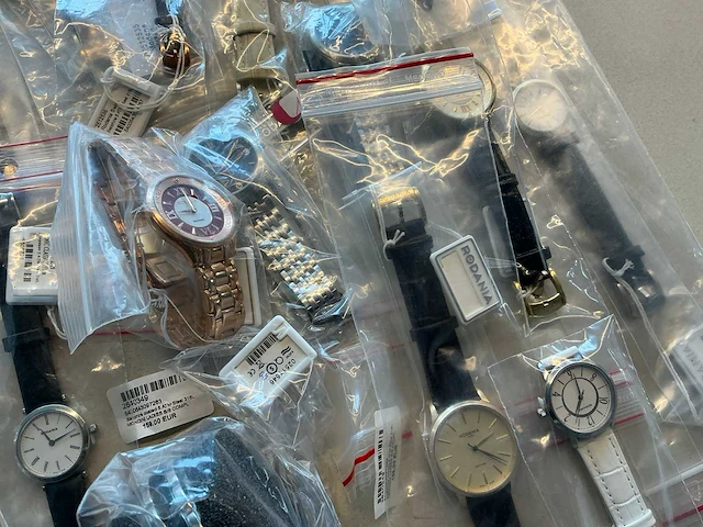 50 diverse horloges rodania - afbeelding 17 van  17