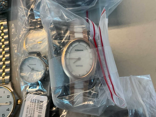 50 diverse horloges rodania - afbeelding 15 van  16