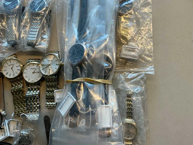 50 diverse horloges rodania - afbeelding 6 van  19