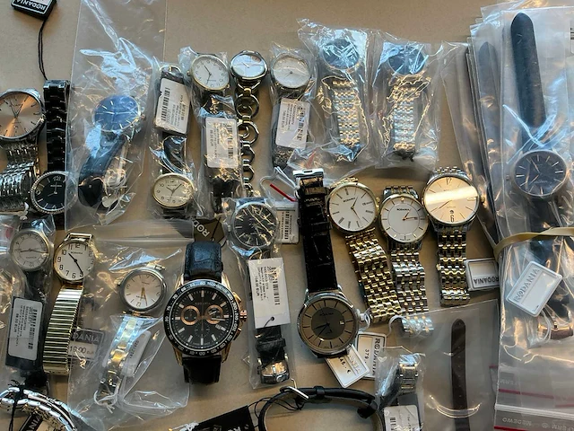 50 diverse horloges rodania - afbeelding 13 van  19