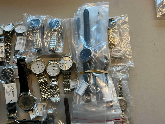50 diverse horloges rodania - afbeelding 14 van  19