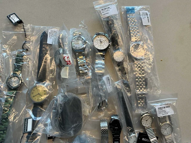 50 diverse horloges rodania - afbeelding 19 van  24