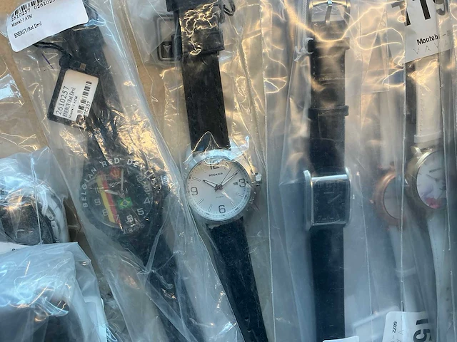 50 diverse horloges rodania - afbeelding 3 van  23