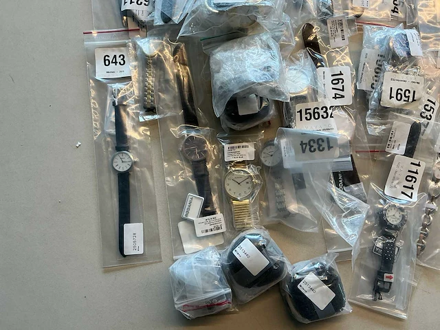 50 diverse horloges rodania - afbeelding 19 van  23