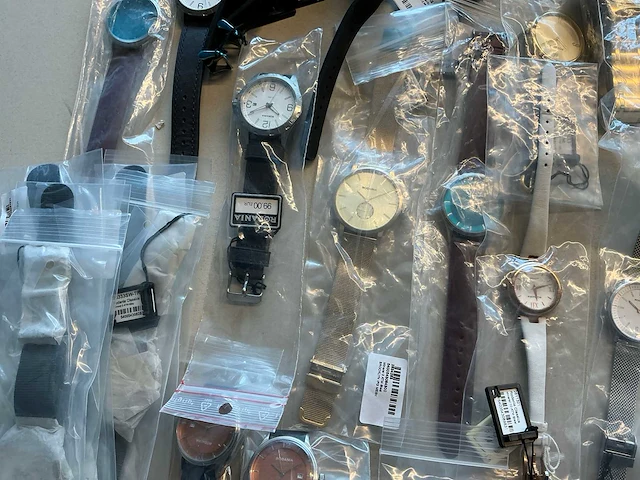 50 diverse horloges rodania - afbeelding 13 van  31