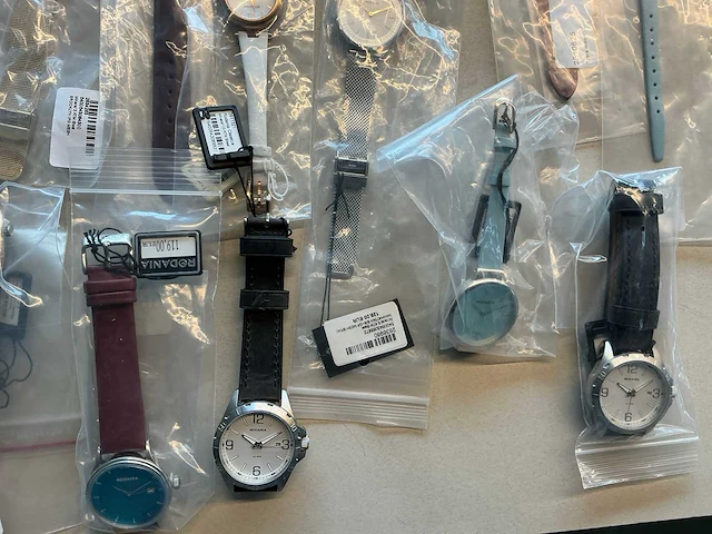 50 diverse horloges rodania - afbeelding 16 van  31