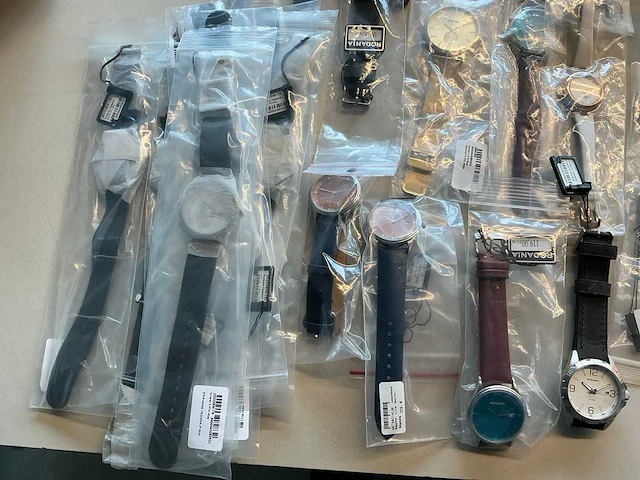 50 diverse horloges rodania - afbeelding 12 van  31