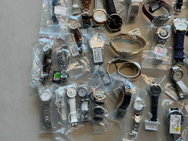 50 diverse horloges rodania - afbeelding 20 van  24