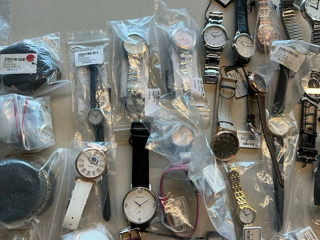 50 diverse horloges rodania - afbeelding 6 van  29