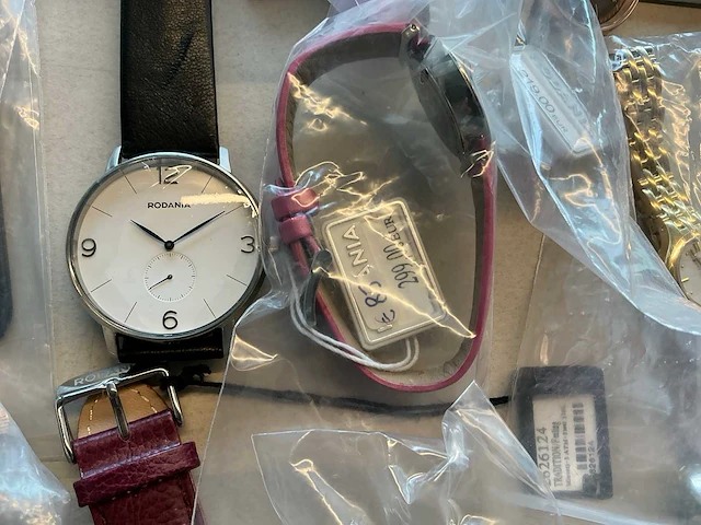 50 diverse horloges rodania - afbeelding 20 van  29