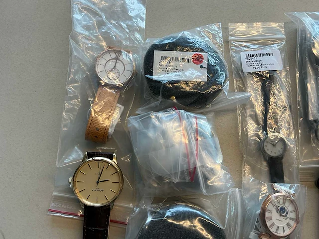 50 diverse horloges rodania - afbeelding 28 van  29