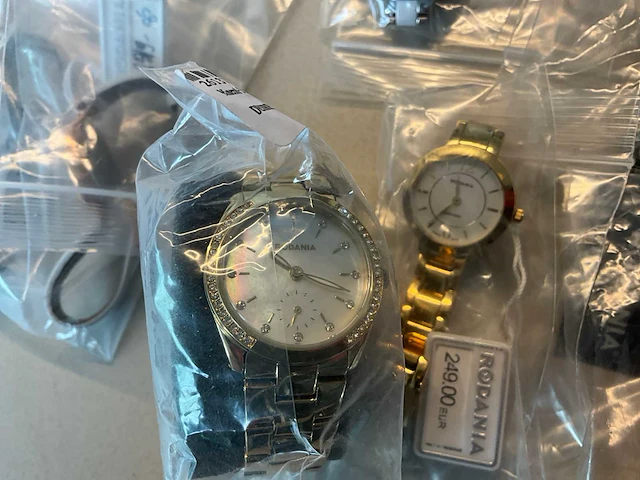 50 diverse horloges rodania - afbeelding 2 van  12