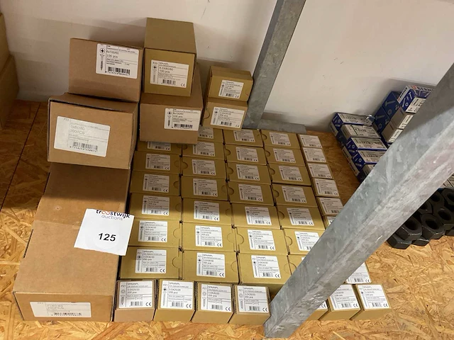 50 dozen spaanplaatschroeven - afbeelding 1 van  7