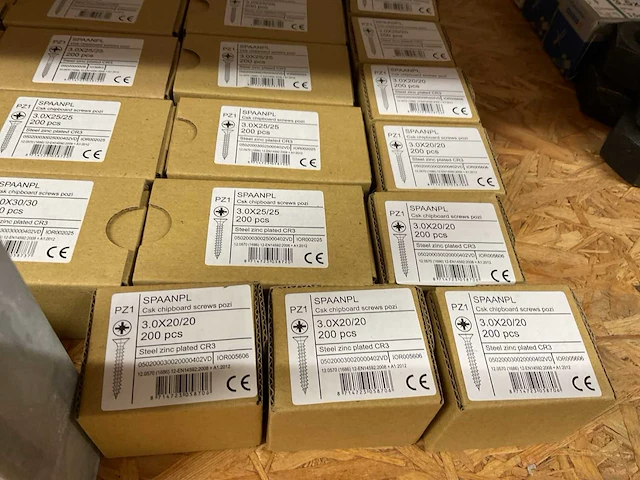 50 dozen spaanplaatschroeven - afbeelding 5 van  7