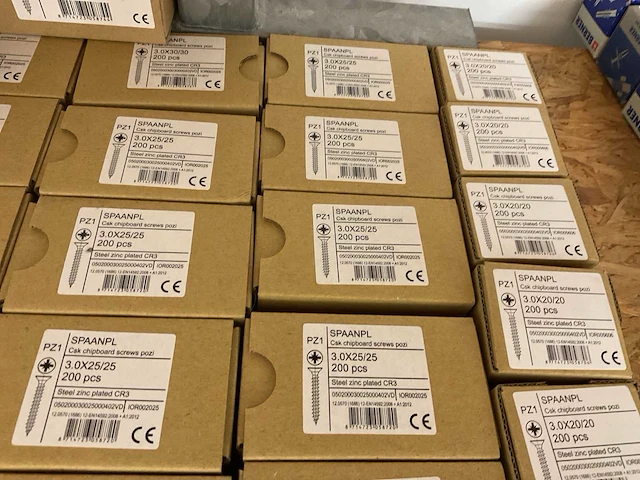50 dozen spaanplaatschroeven - afbeelding 6 van  7