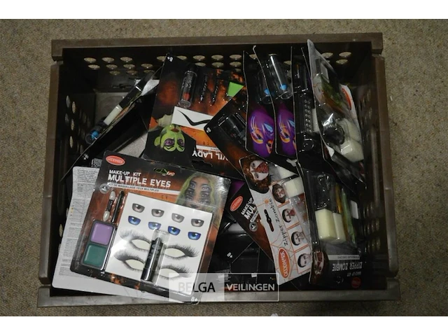 ±50 halloween make up heksen - afbeelding 1 van  4