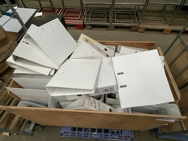 50 mappen - afbeelding 1 van  2