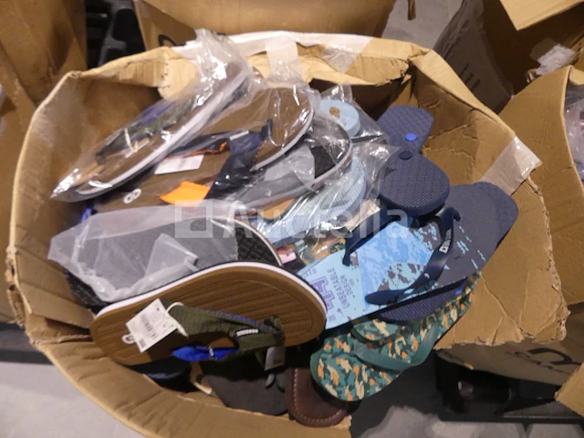 50 strandschoenen - afbeelding 1 van  6