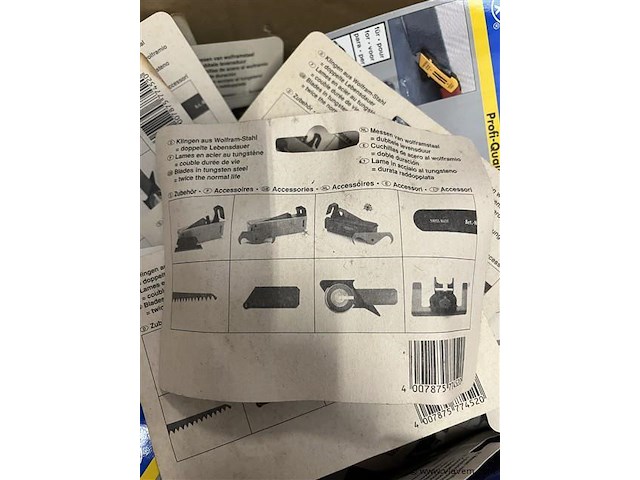 50 verpakkingen wolfraam tapijtmessen - afbeelding 2 van  3