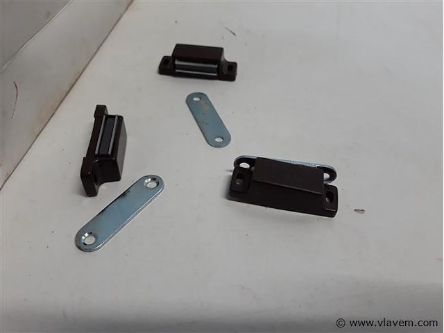 50 x kastmagneet bruin - afbeelding 2 van  2