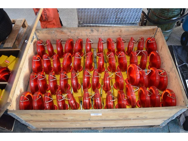 50 x rode signalisatie lampen - afbeelding 1 van  6