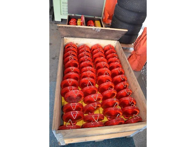 50 x rode signalisatie lampen - afbeelding 3 van  6