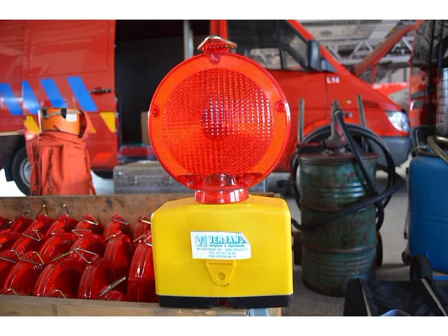 50 x rode signalisatie lampen - afbeelding 5 van  6