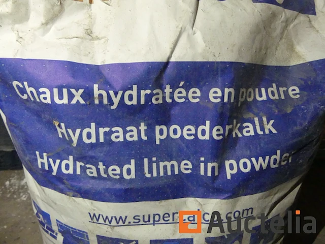 50 zakken van 25 kg supercalco 90 gehydrateerde kalkpoeder - afbeelding 1 van  7