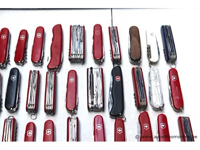 50 zakmessen victorinox - afbeelding 3 van  5