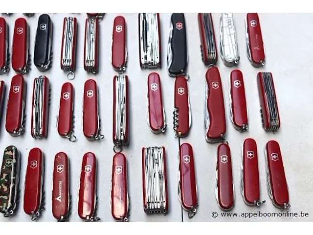 50 zakmessen victorinox - afbeelding 4 van  5