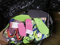 500 veelkleurige strandschoenen - afbeelding 1 van  6