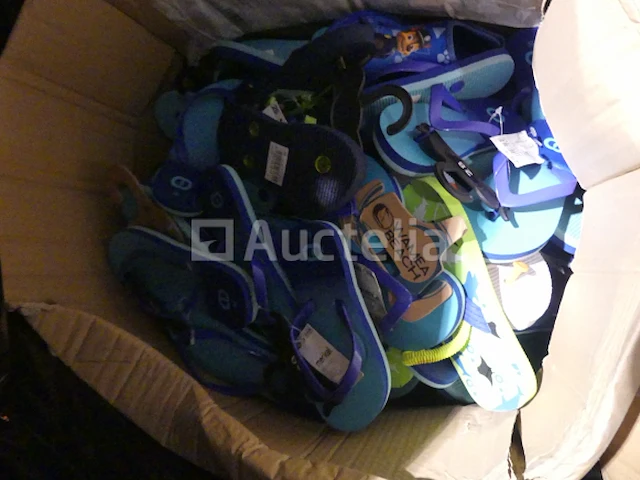 500 veelkleurige strandschoenen - afbeelding 4 van  6