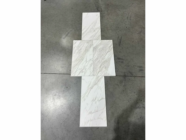 50,7 m² pvc tegels 5mm - afbeelding 1 van  4