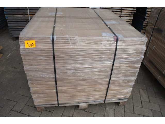 50,84 m² massief eiken parket 15mm - afbeelding 1 van  6