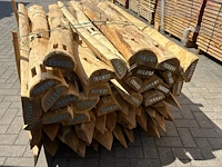 50x acacia halfronde paal - afbeelding 1 van  3