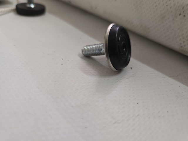 50x stelvoetjes zwart rond ø 32x9 | m 8x20/17 - afbeelding 3 van  6