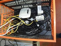 5.1 speaker set philips sw3000/00s, led tube, 3 beveilingscamera koning, hikvision netwerk video recorder, tp-link router, 7 aflegbakjes - afbeelding 10 van  11