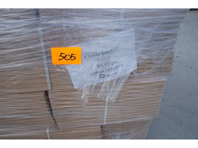 51,40 m² massief beuken visgraat 16mm - afbeelding 2 van  4